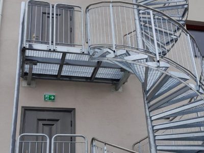 Wendeltreppe (10)